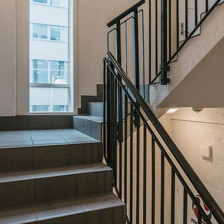 Stay Urban - Scandinavian Comfort With Private Balcony ベルゲン エクステリア 写真