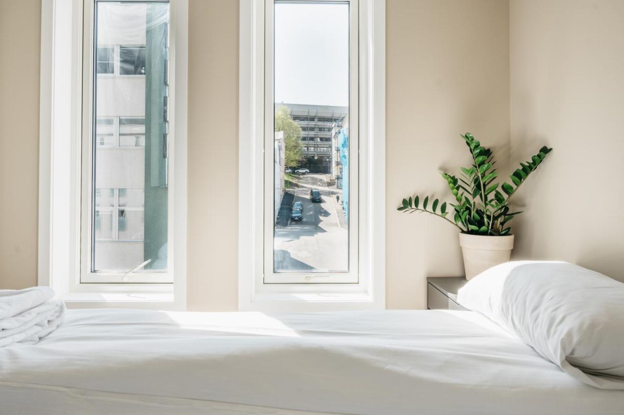 Stay Urban - Scandinavian Comfort With Private Balcony ベルゲン エクステリア 写真